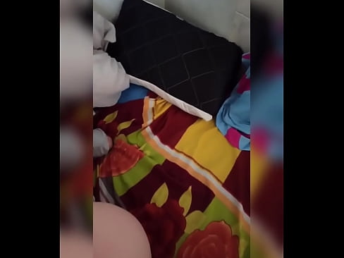 ❤️ Mening xonadoshim uyda yolg'iz qoladi, chunki eri ta'tilga ketadi va men uni sikish va eshagini sut bilan to'ldirish imkoniyatidan foydalanaman Sifatli porno uz.bestsexporno.ru ﹏